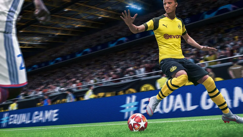 FIFA 20 gameplay: On the ball